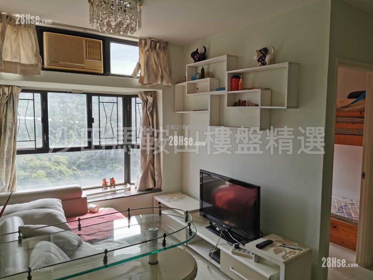 雅景台 售盘 4 房 , 2 浴室 656 平方尺