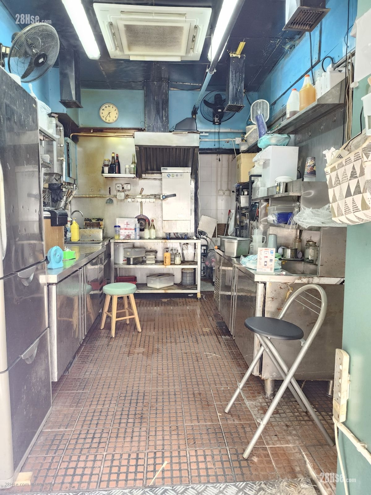 Hip Kwan Commercial Building Rental