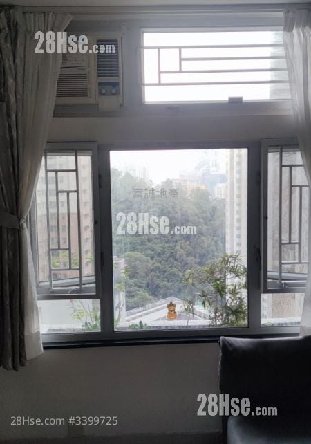 King Lai Court Sell 2 Bedrooms , 1 Bathroom 401 ft²