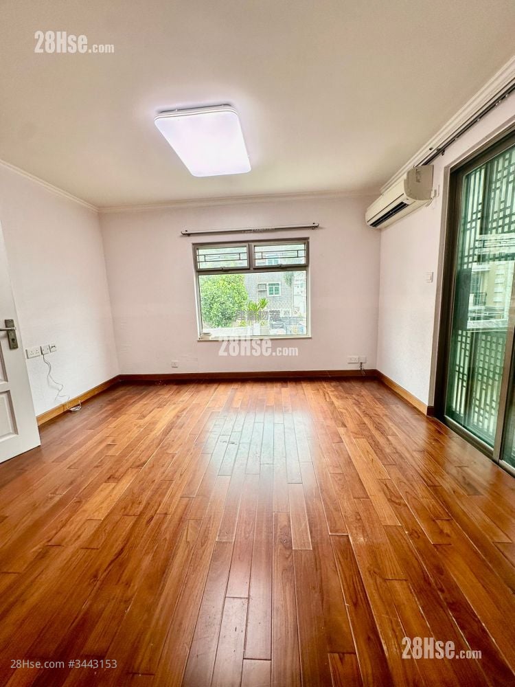 Silver Garden Rental 3 Bedrooms , 1 Bathroom