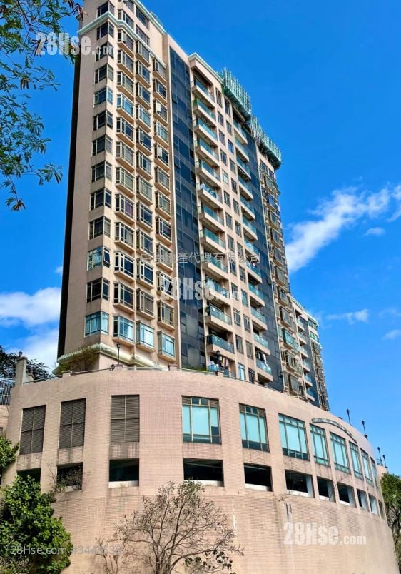 Long Beach Gardens Sell 4 Bedrooms , 3 Bathrooms 1,325 ft²