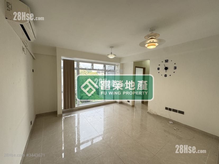 Prince Centre Rental 3 Bedrooms 531 ft²