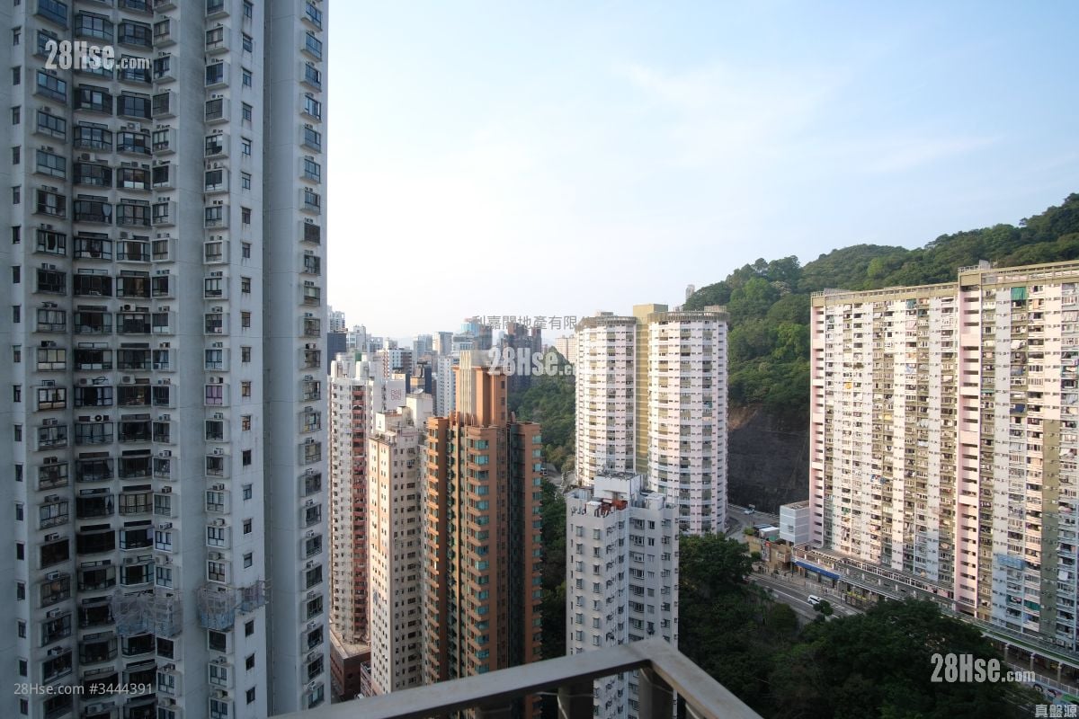 帝后台 售盘 4 房 , 2 浴室 1,123 平方尺