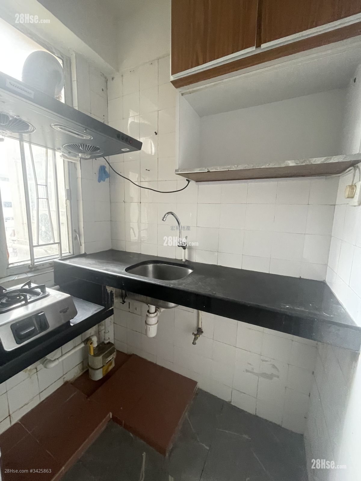 Gold Mine Building Rental 2 Bedrooms , 1 Bathroom 260 ft²