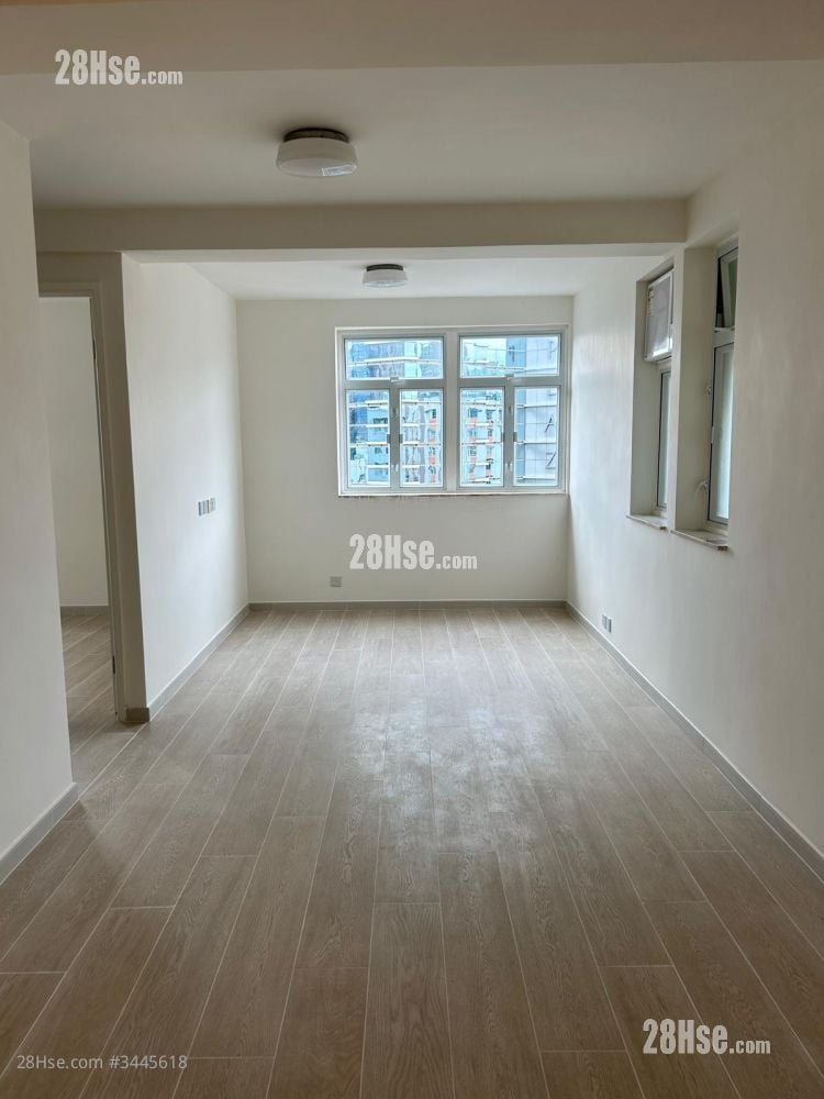Kwong Chiu Terrace Rental 2 Bedrooms , 1 Bathroom 550 ft²