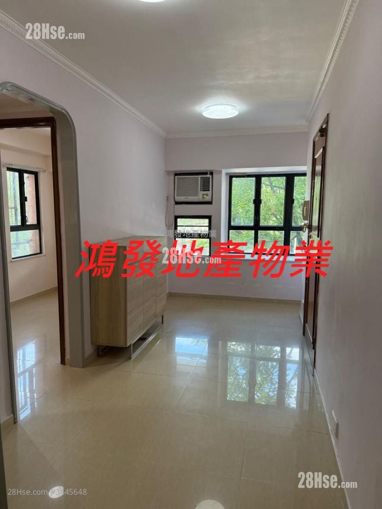 Circle Garden Rental 2 Bedrooms , 1 Bathroom 330 ft²