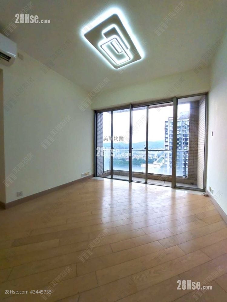 La Grove Rental 3 Bedrooms , 2 Bathrooms 807 ft²