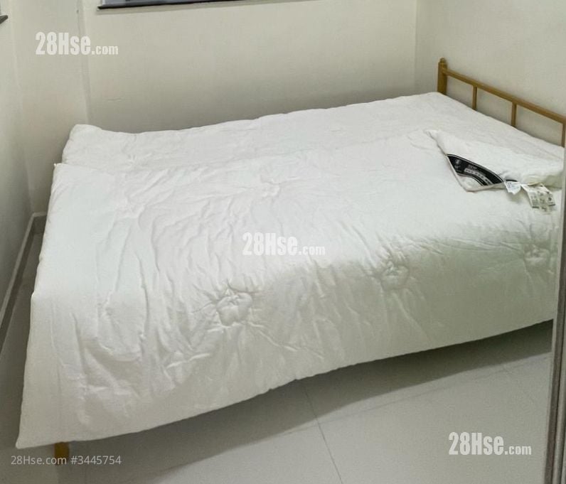 Sung King House Rental 1 Bedroom , 1 Bathroom 126 ft²
