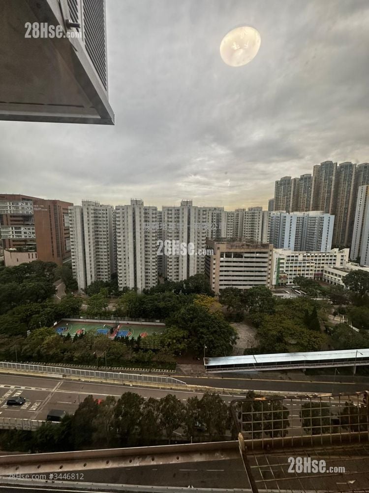 有利楼 售盘 2 房 , 1 浴室 320 平方尺