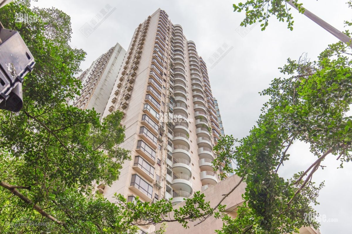 Yukon Court Sell 3 Bedrooms , 3 Bathrooms 1,409 ft²