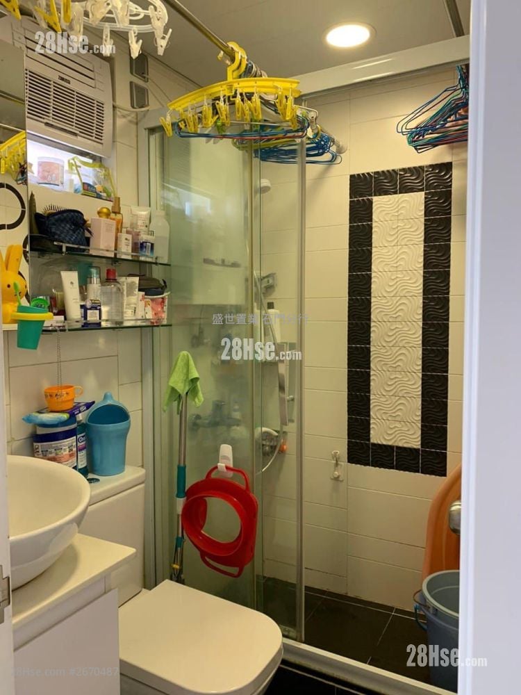 Yue Tin Court Sell 429 ft²