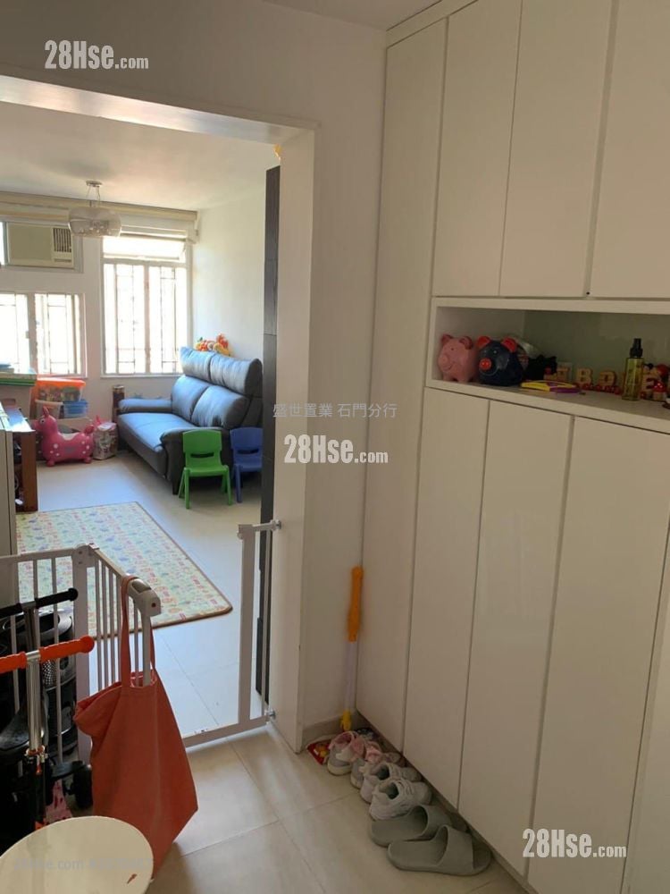 Yue Tin Court Sell 429 ft²