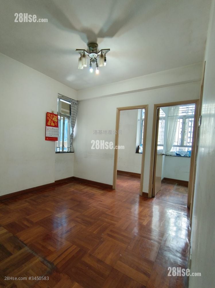 Jade Field Garden Sell 2 Bedrooms , 1 Bathroom 346 ft²
