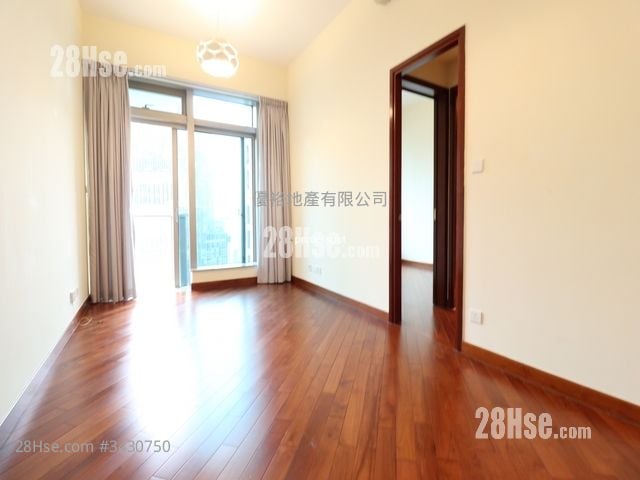 The Avenue Rental 2 Bedrooms , 1 Bathroom 519 ft²