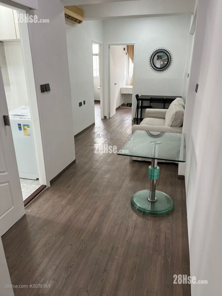 Tin Hing Mansion Rental 3 Bedrooms , 1 Bathroom 538 ft²
