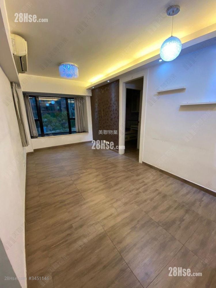 Scenic Garden Sell 2 Bedrooms , 1 Bathroom 484 ft²
