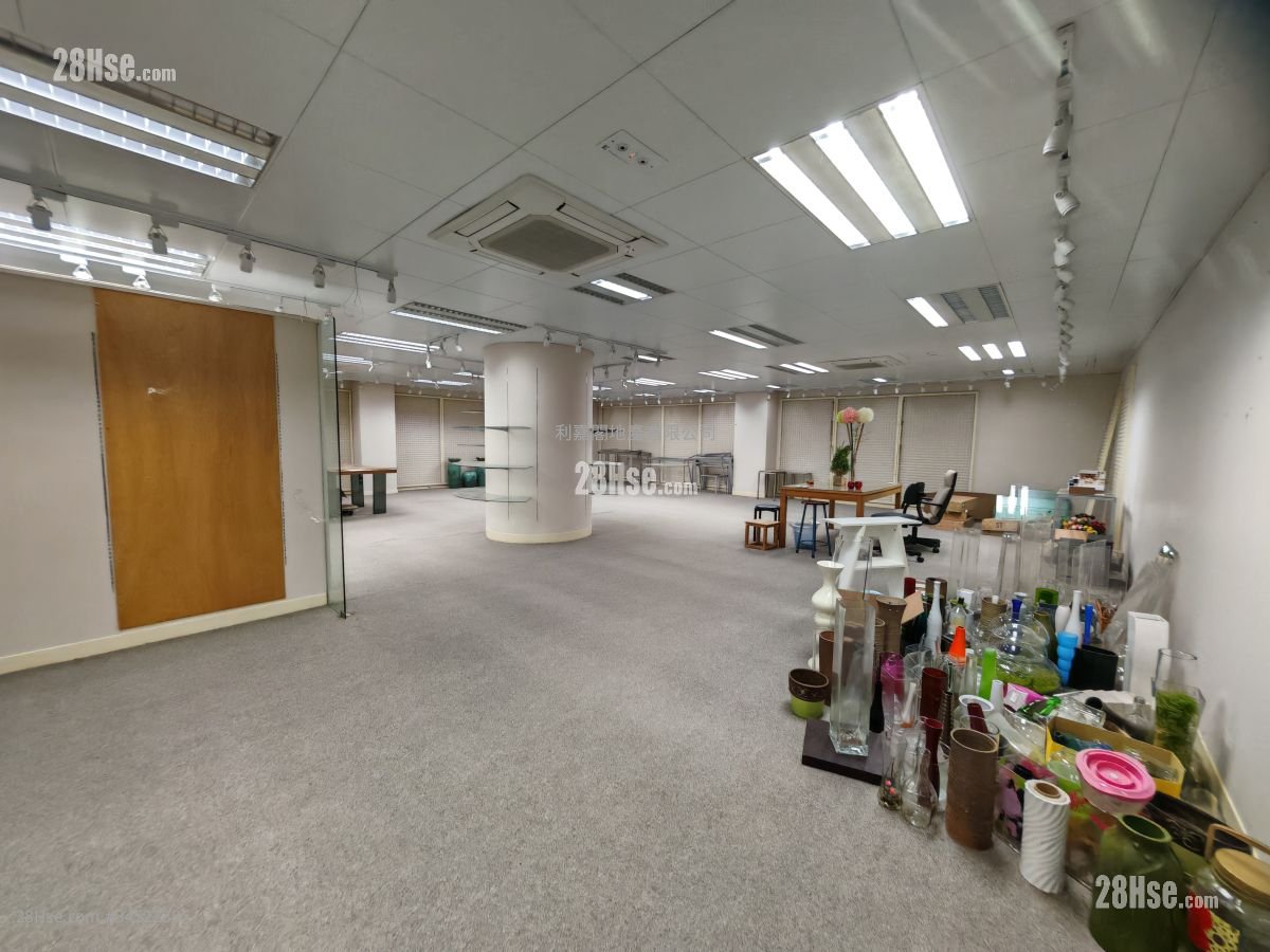 Mai Shun Industrial Building Rental 4,401 ft²