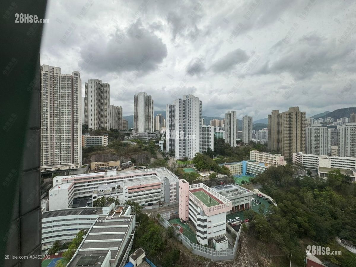 Hang King Garden Sell 2 Bedrooms , 1 Bathroom 452 ft²