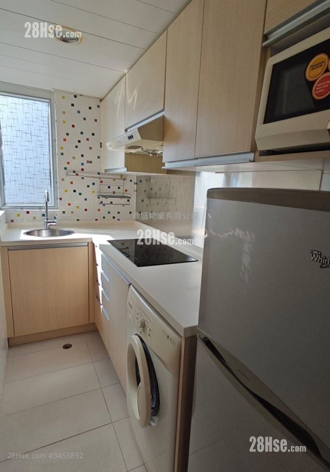 Lee King Mansion Rental Studio , 1 Bathroom 307 ft²