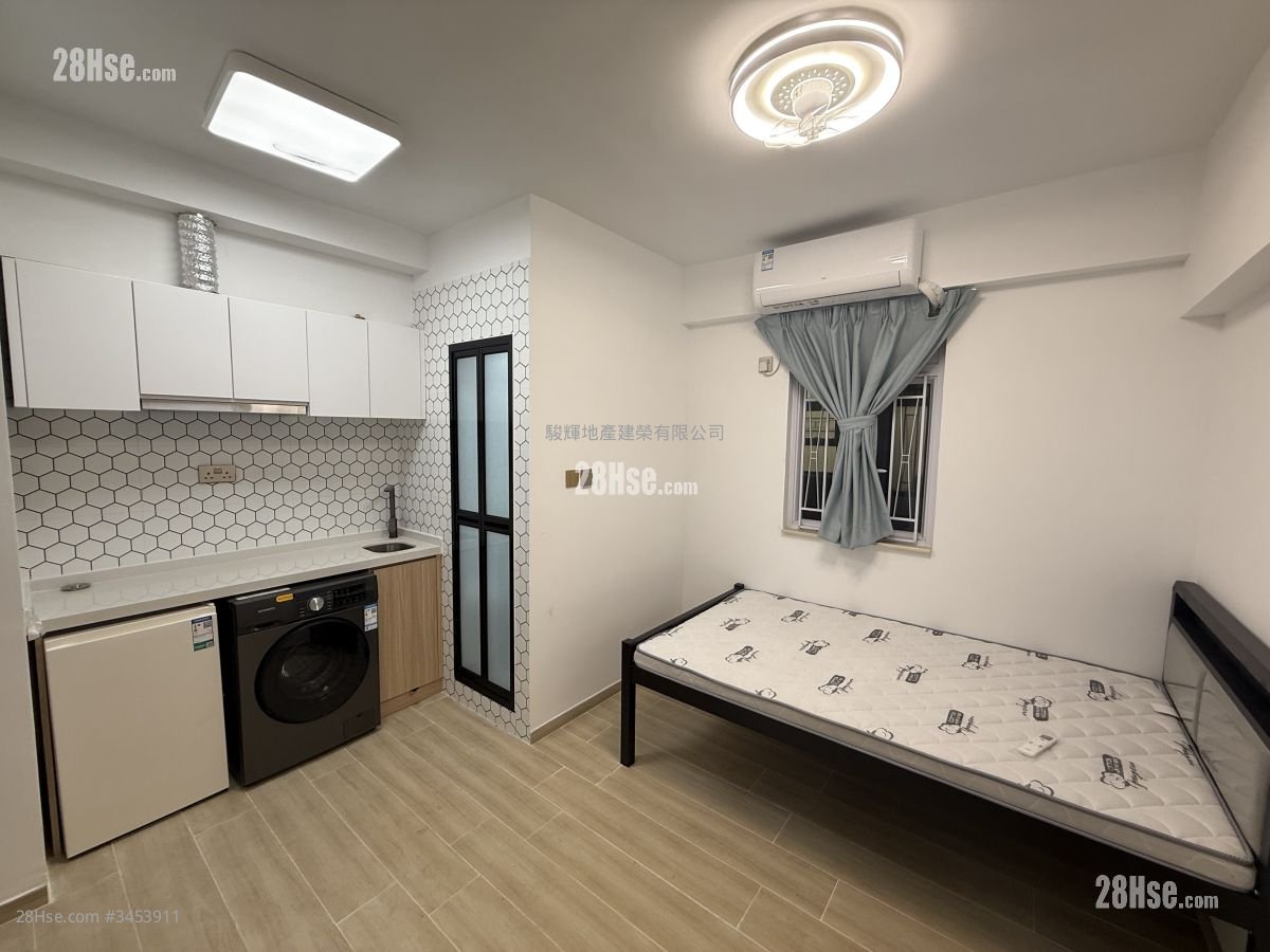 Lee Tai Building Rental Studio 150 ft²
