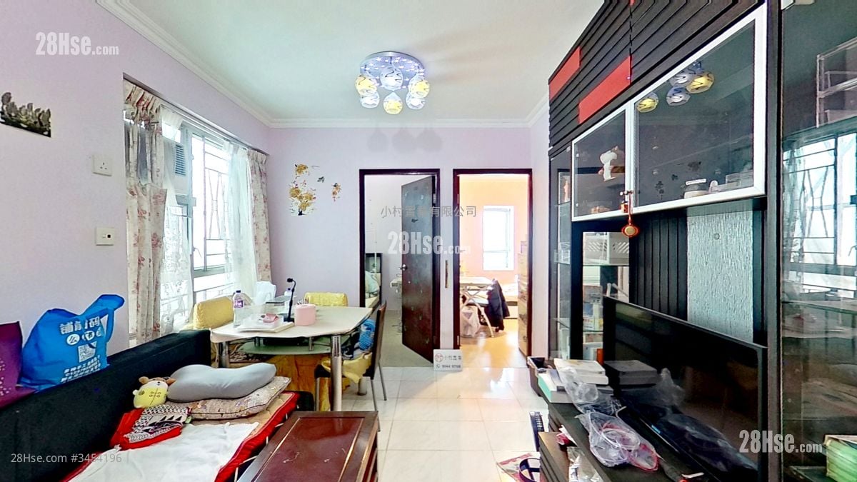 Victory Garden Sell 2 Bedrooms , 1 Bathroom 372 ft²