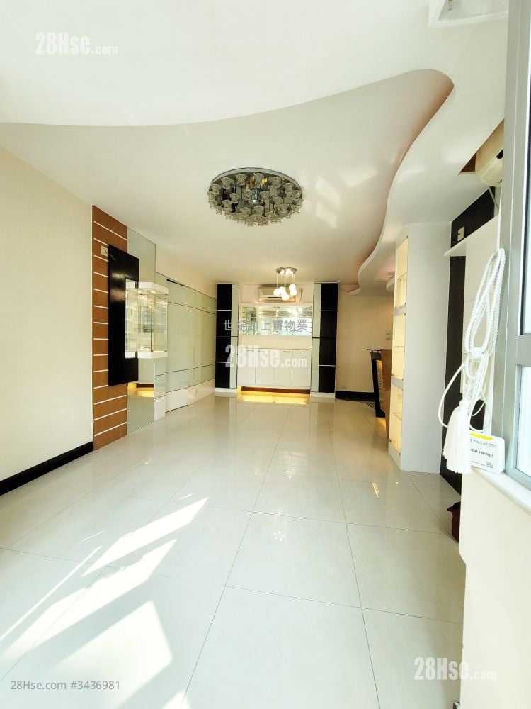 Joy Garden Rental 3 Bedrooms , 2 Bathrooms 821 ft²