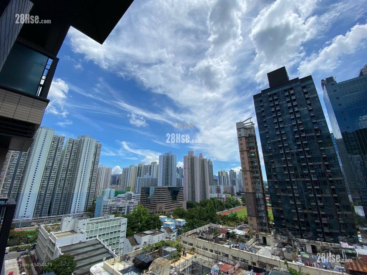 The Amused Sell 1 Bedroom 286 ft²