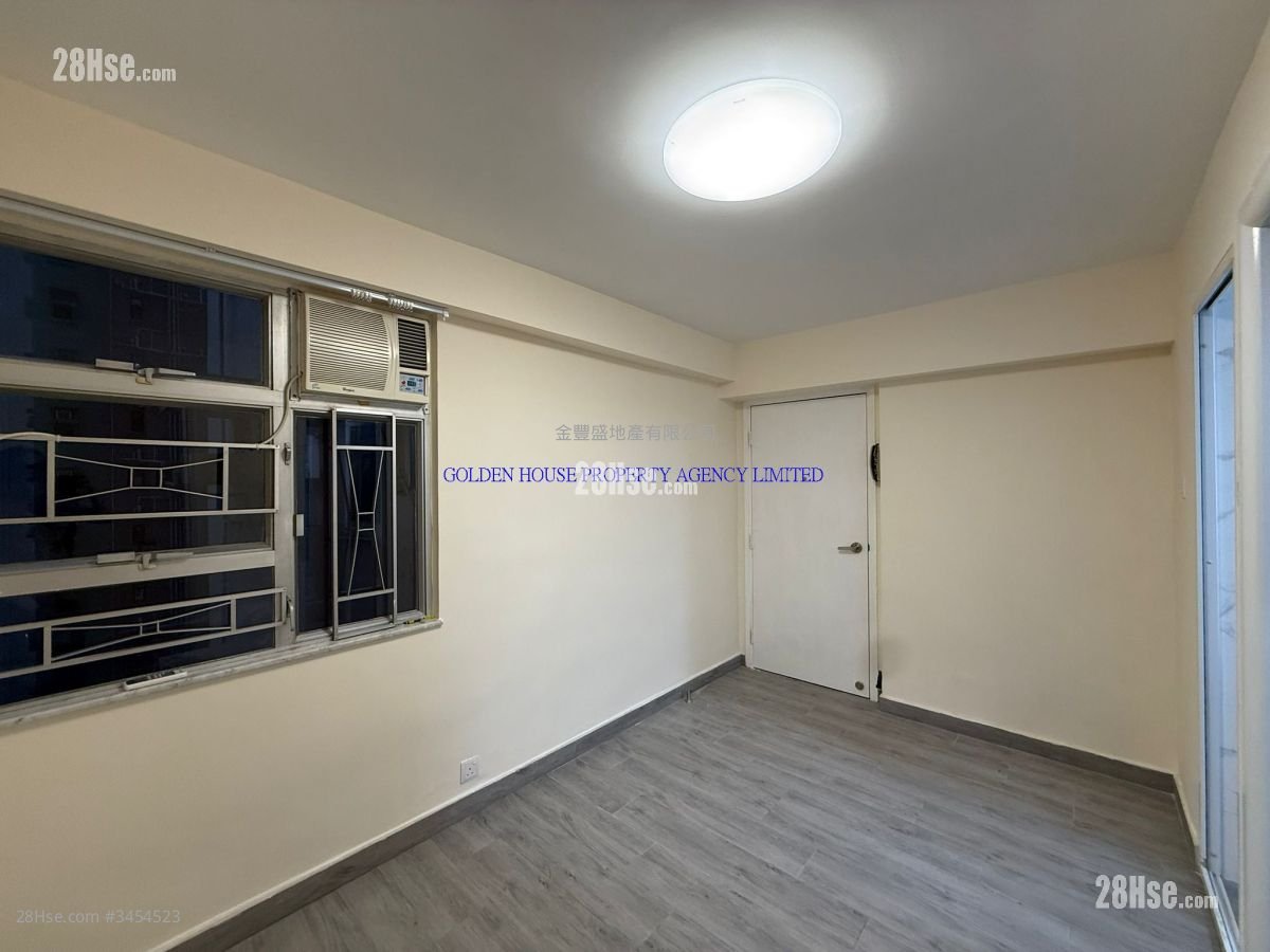 Cheong King Court Rental 2 Bedrooms , 1 Bathroom 310 ft²