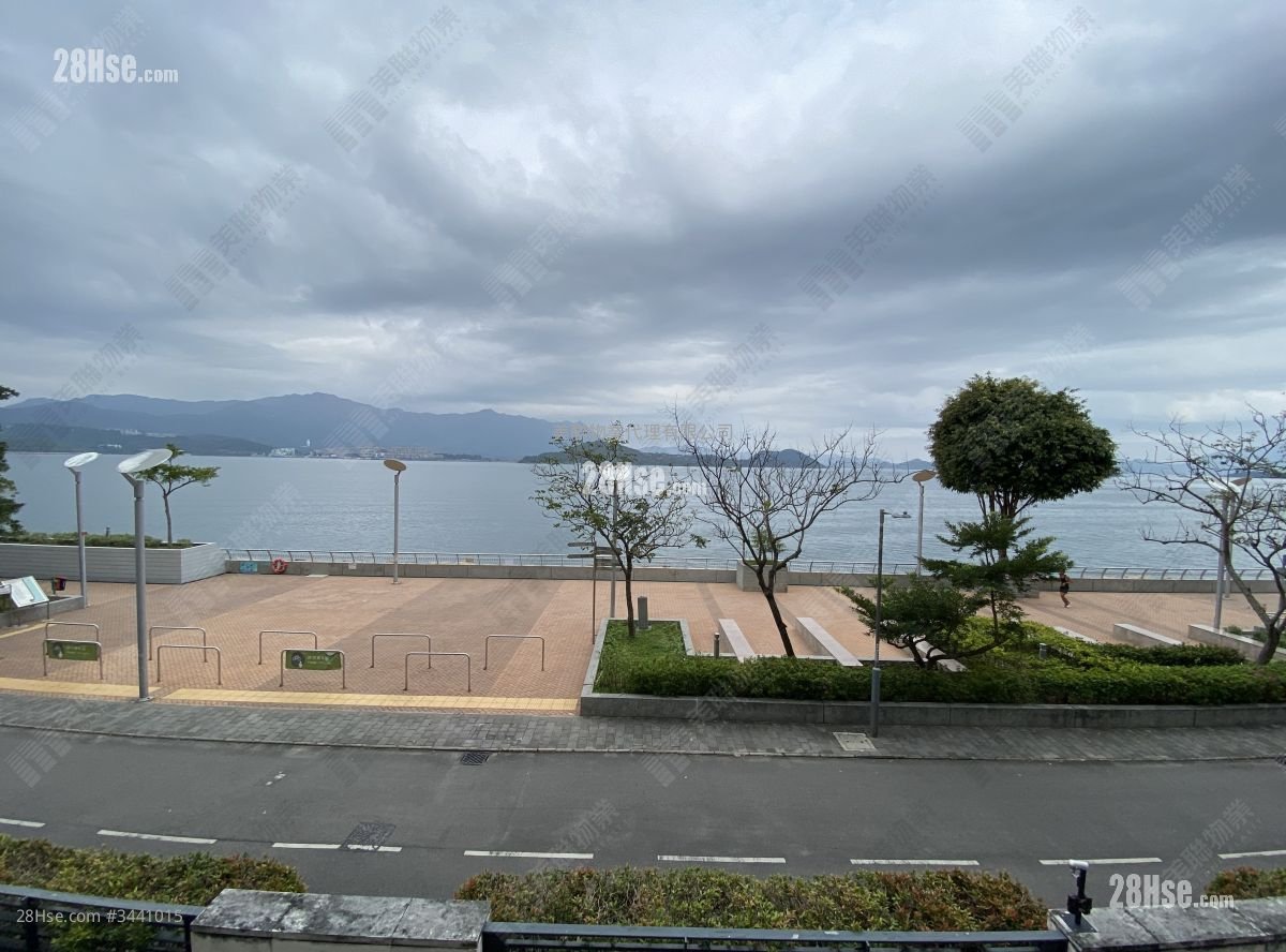 Providence Bay Rental 4 Bedrooms , 3 Bathrooms 1,692 ft²