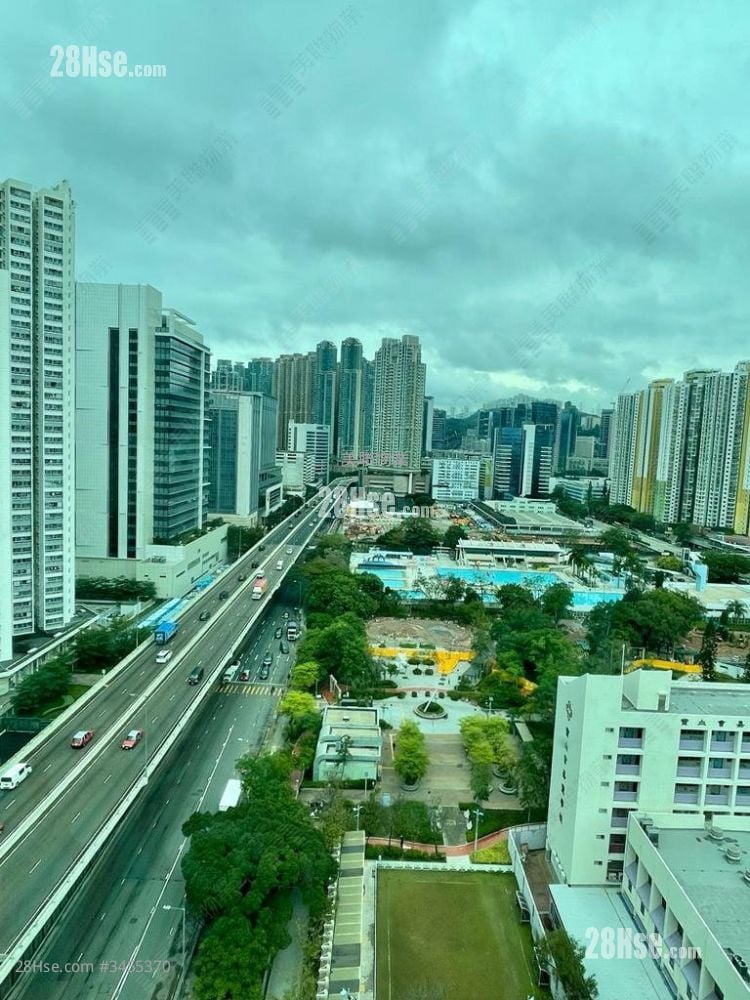 The Prominence Sell 271 ft²