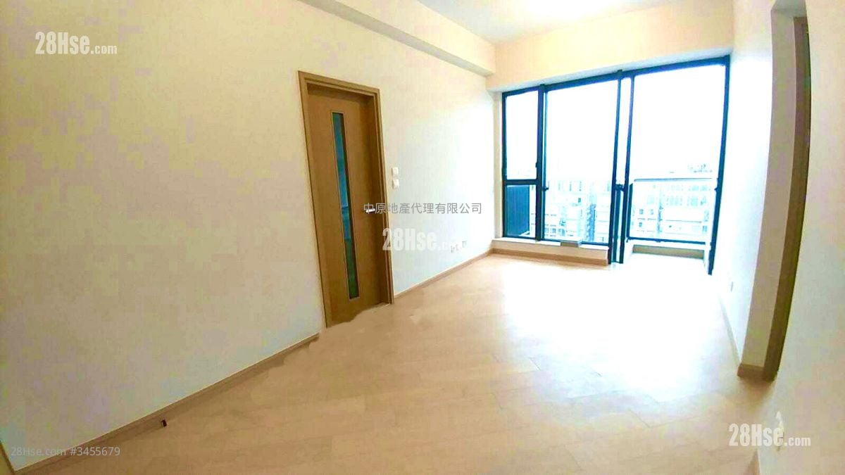 Park Signature Sell 2 Bedrooms 523 ft²