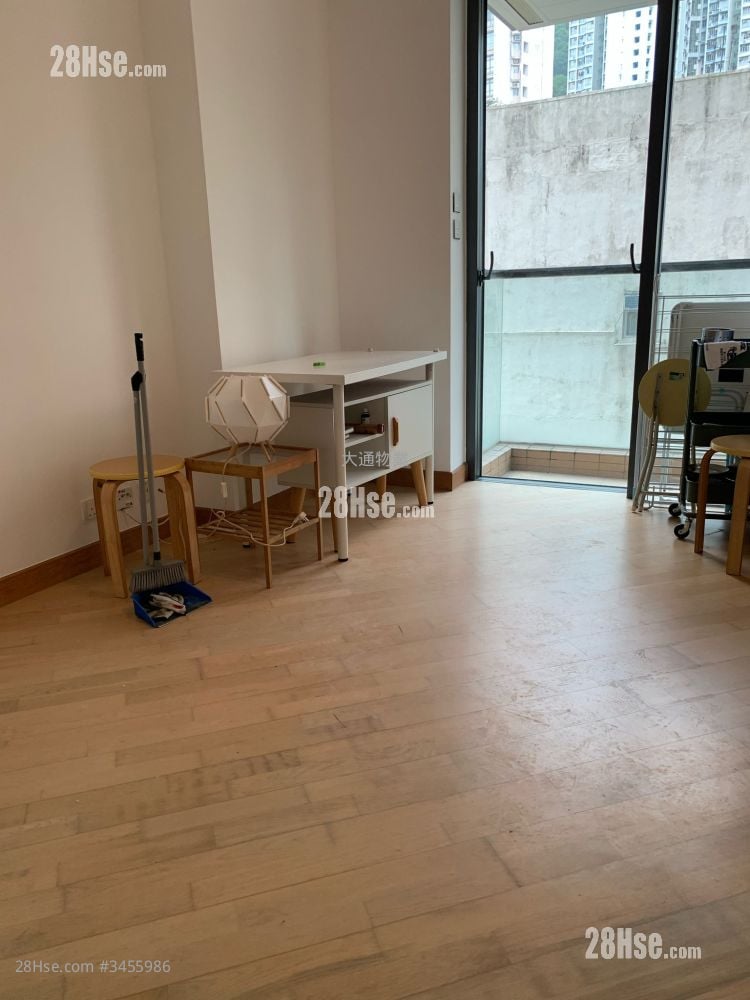 18 Upper East Rental 1 Bedroom , 1 Bathroom 256 ft²