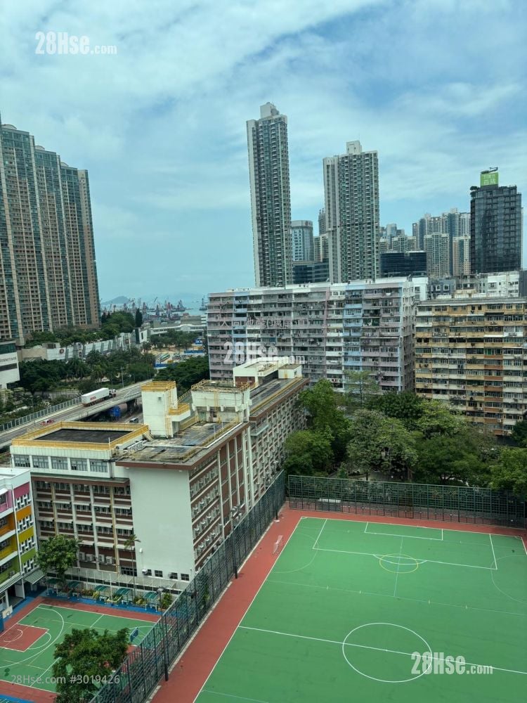 Greenfield Garden Rental 2 Bedrooms , 1 Bathroom 351 ft²