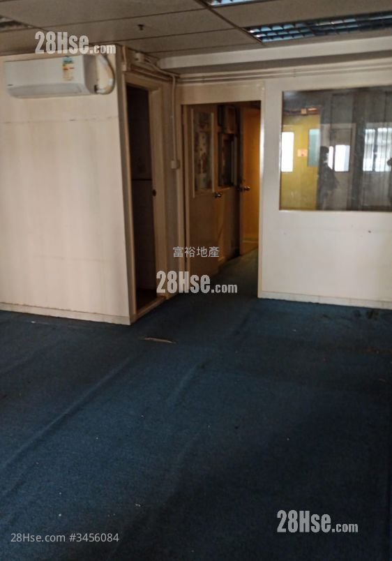 Suen Yue Building Rental 2 Bedrooms , 1 Toilet