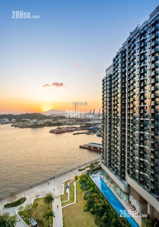 Grand Victoria Sell Studio 278 ft²