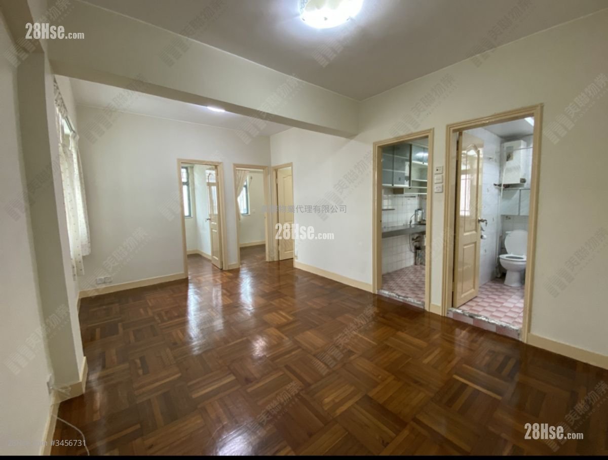 Southern Building Sell 3 Bedrooms , 1 Bathroom 481 ft²