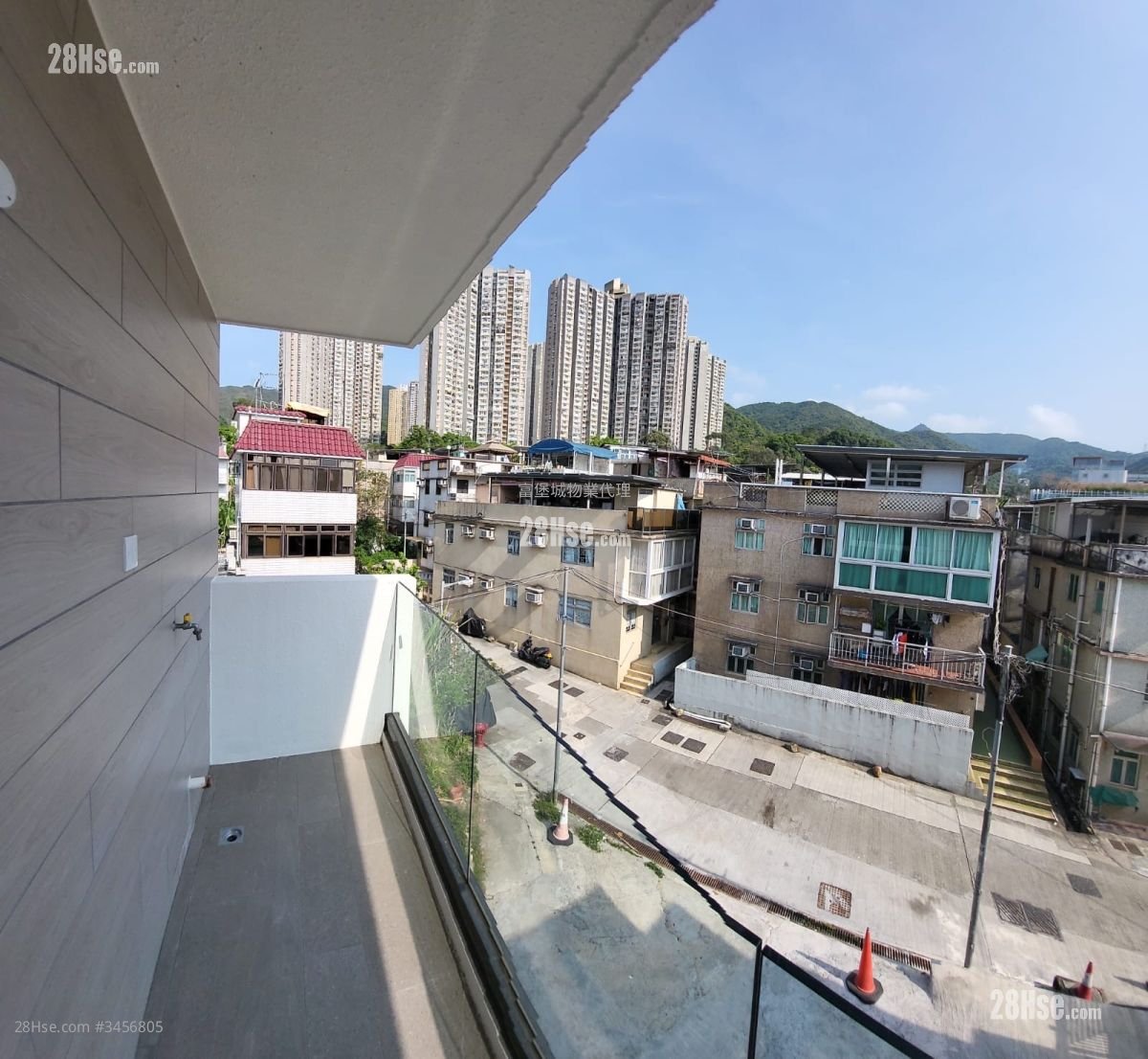 Siu Lek Yuen North Sell 3 Bedrooms , 2 Bathrooms