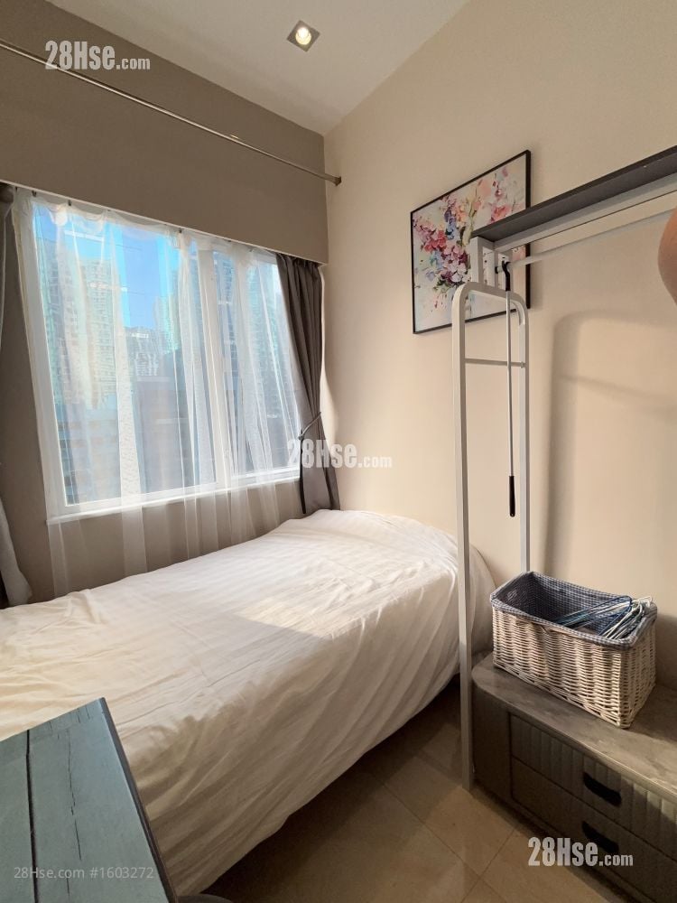 United Building Rental 1 Bathroom 160 ft²