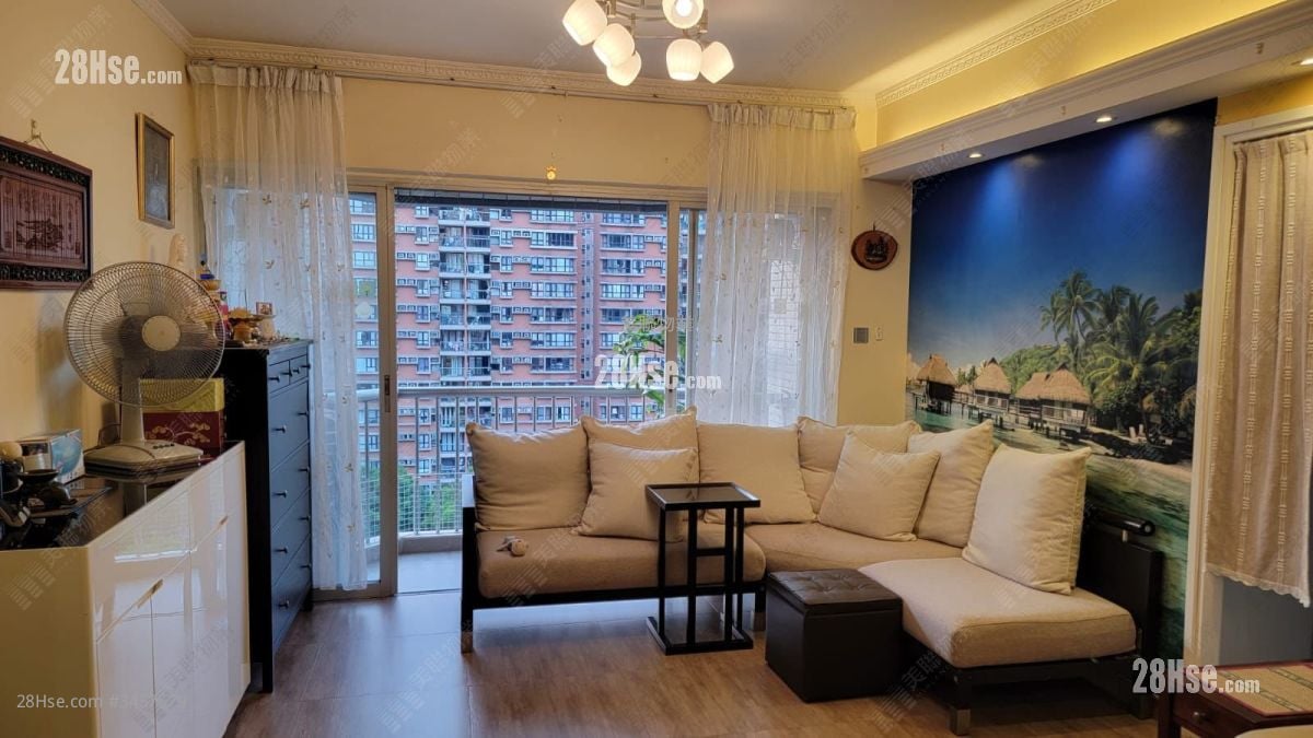 Julimount Garden Sell 3 Bedrooms 1,386 ft²