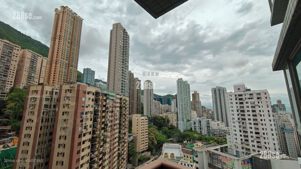 No.2 Park Road Sell 2 Bedrooms , 2 Bathrooms 621 ft²