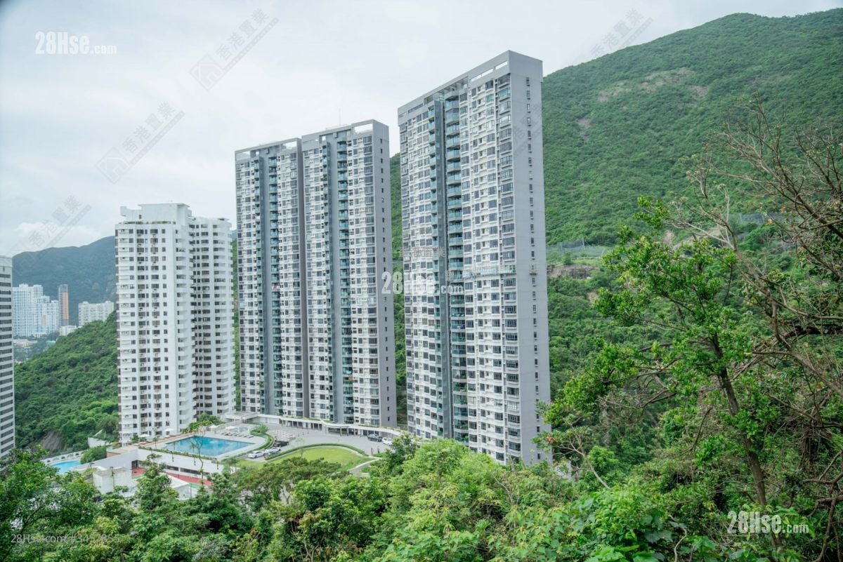 华景园 售盘 3 房 , 3 浴室 1,239 平方尺