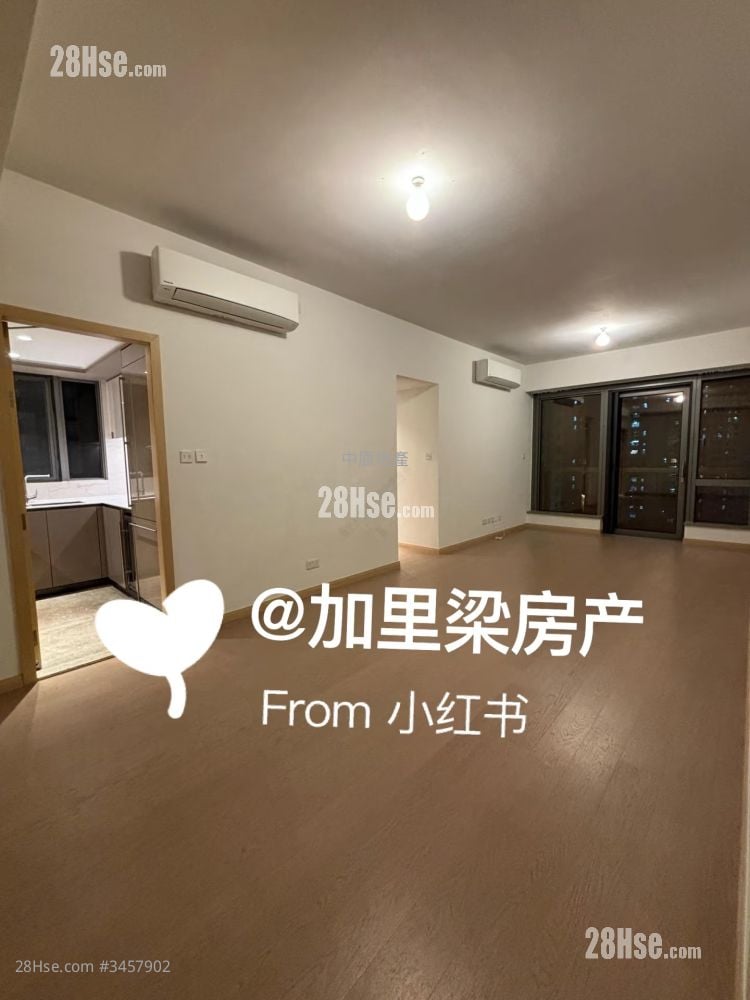 The Southside Sell 3 Bedrooms , 2 Bathrooms 955 ft²