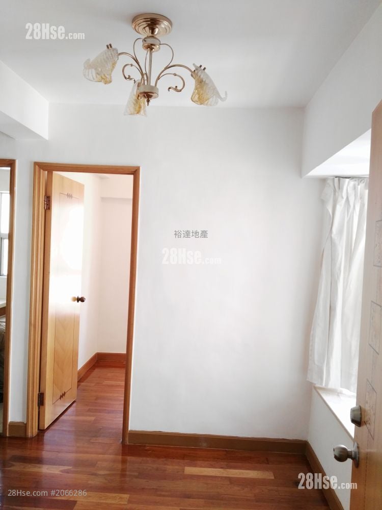 Grandview Court Rental Studio , 1 Bathroom 198 ft²