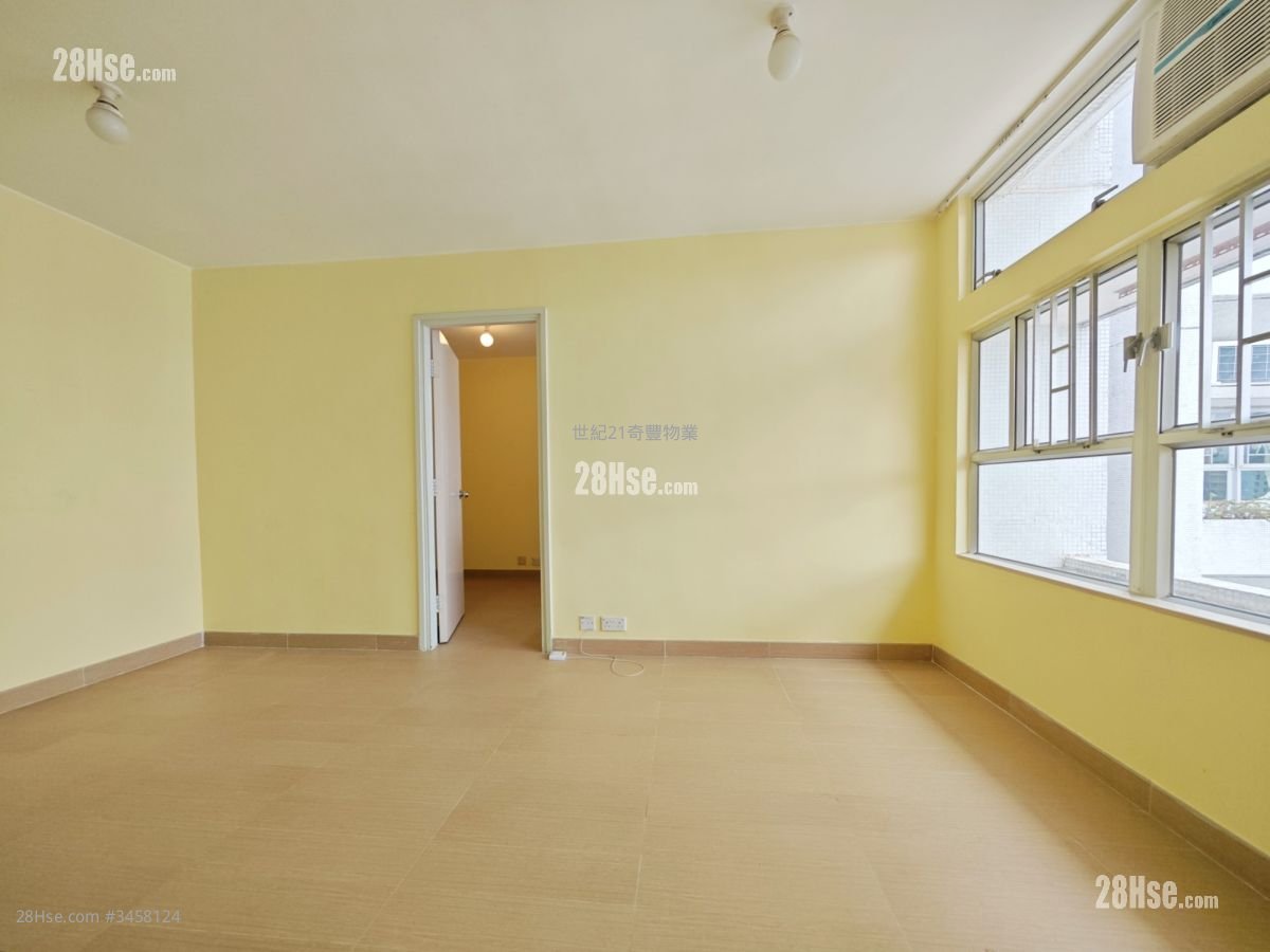 Yan Shing Court Rental 2 Bedrooms , 1 Bathroom 401 ft²