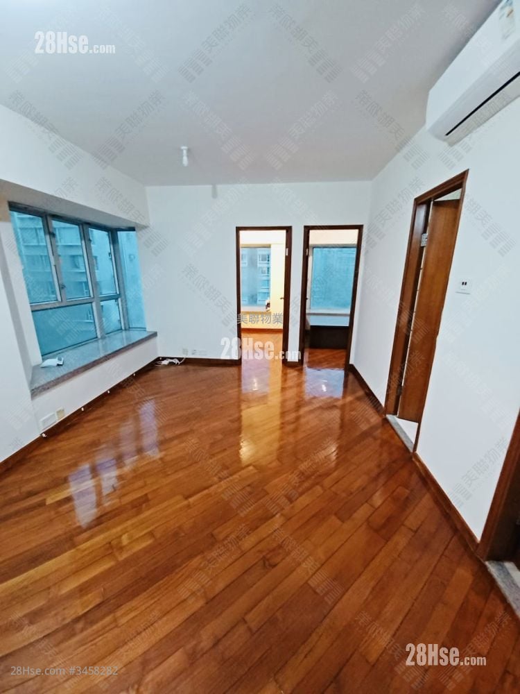 Sereno Verde Sell 2 Bedrooms , 1 Bathroom 419 ft²