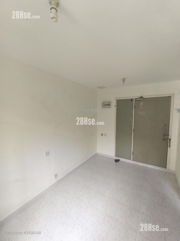 Yung Shing Court Rental 2 Bedrooms , 1 Bathroom 206 ft²