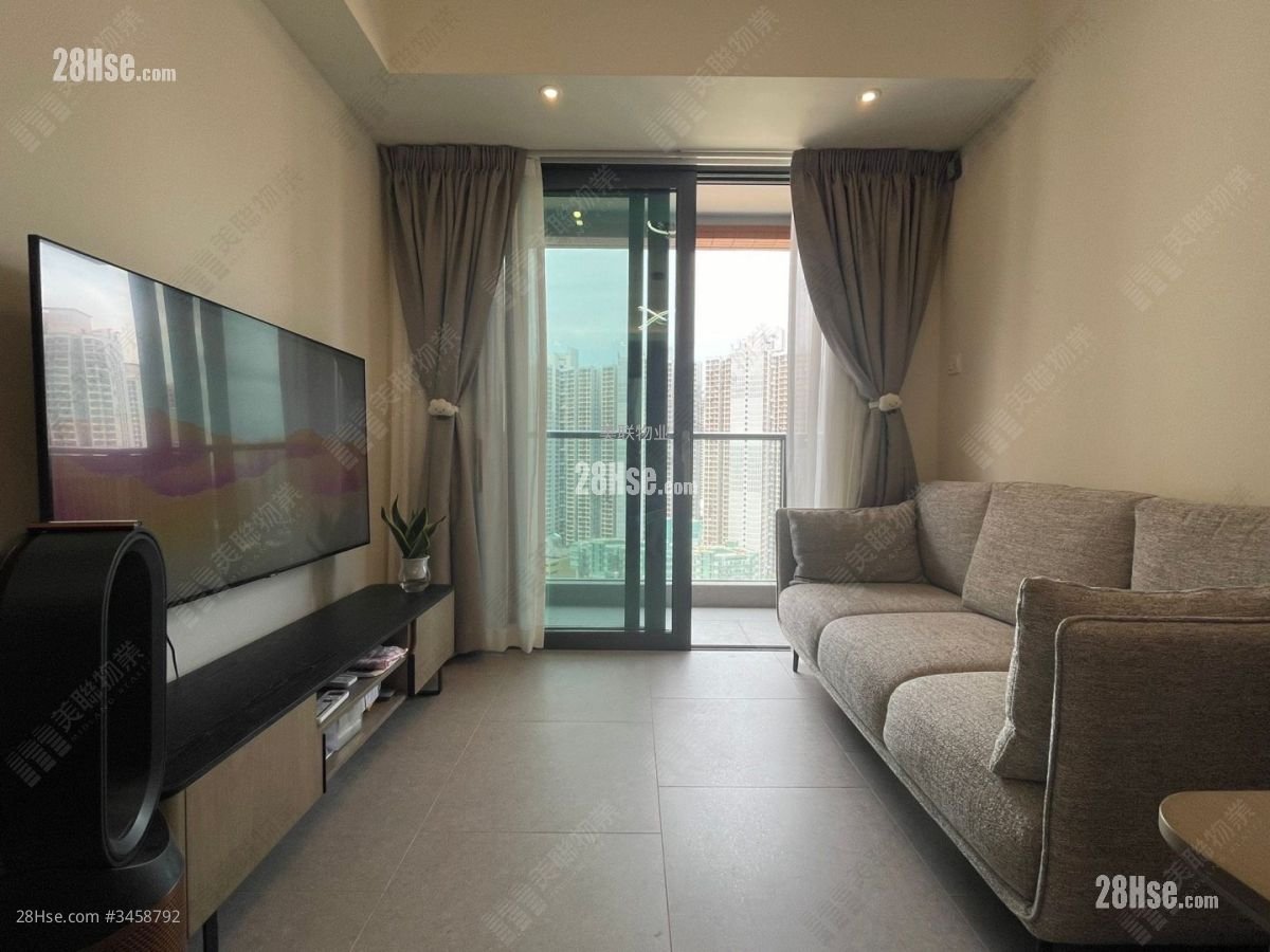 Yoho West Sell 3 Bedrooms 546 ft²