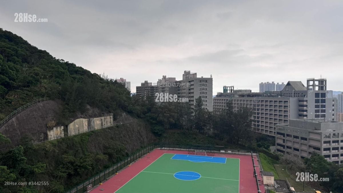 山翠苑 租盘 2 房 , 1 浴室 379 平方尺