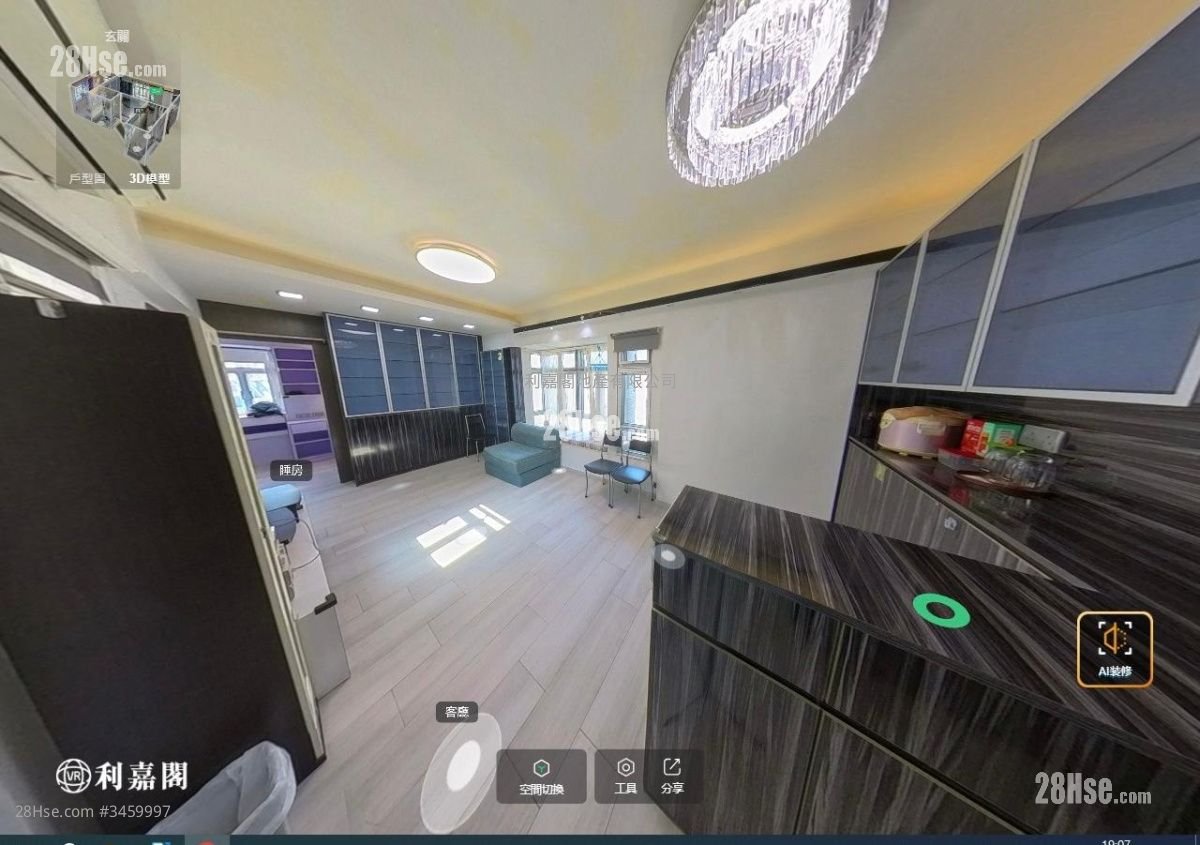 Venice Garden Sell 1 Bedroom , 1 Bathroom 436 ft²