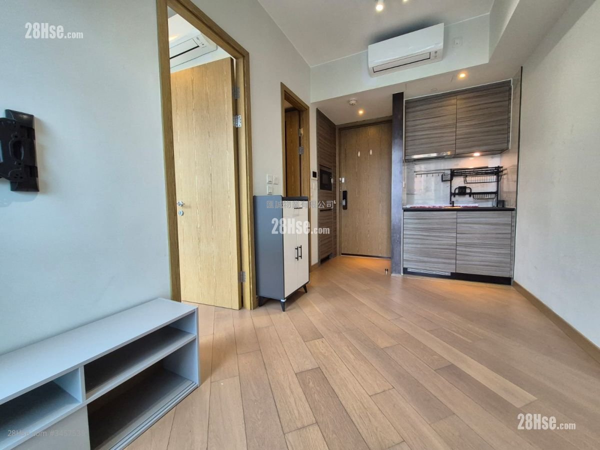 The Zutten Rental 1 Bedroom , 1 Bathroom 249 ft²